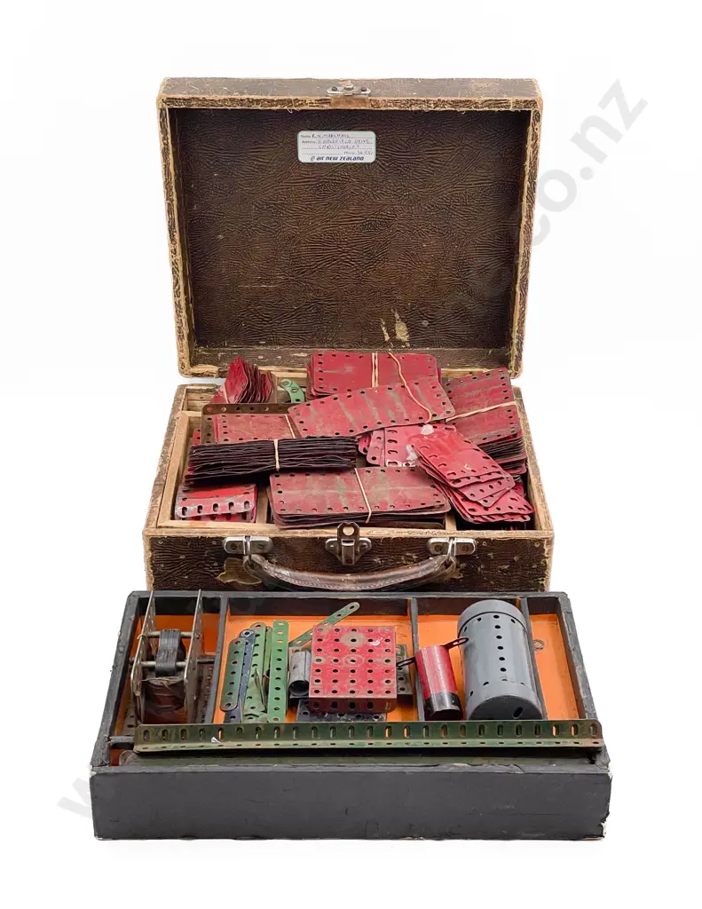 Qty Vintage Green and Red Plate Meccano Image 1++