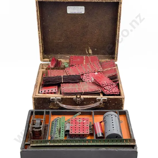 Qty Vintage Green and Red Plate Meccano