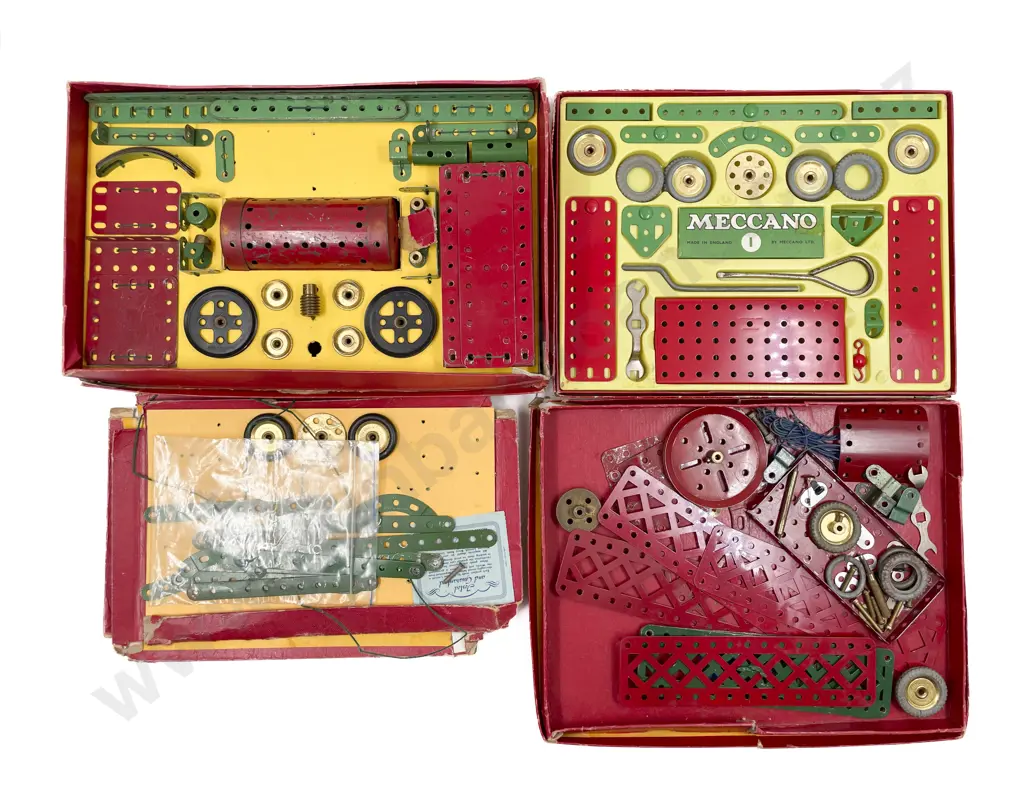 Meccano Boxed Outfit No1 with part #1 #6A and 0 Sets Image 1++