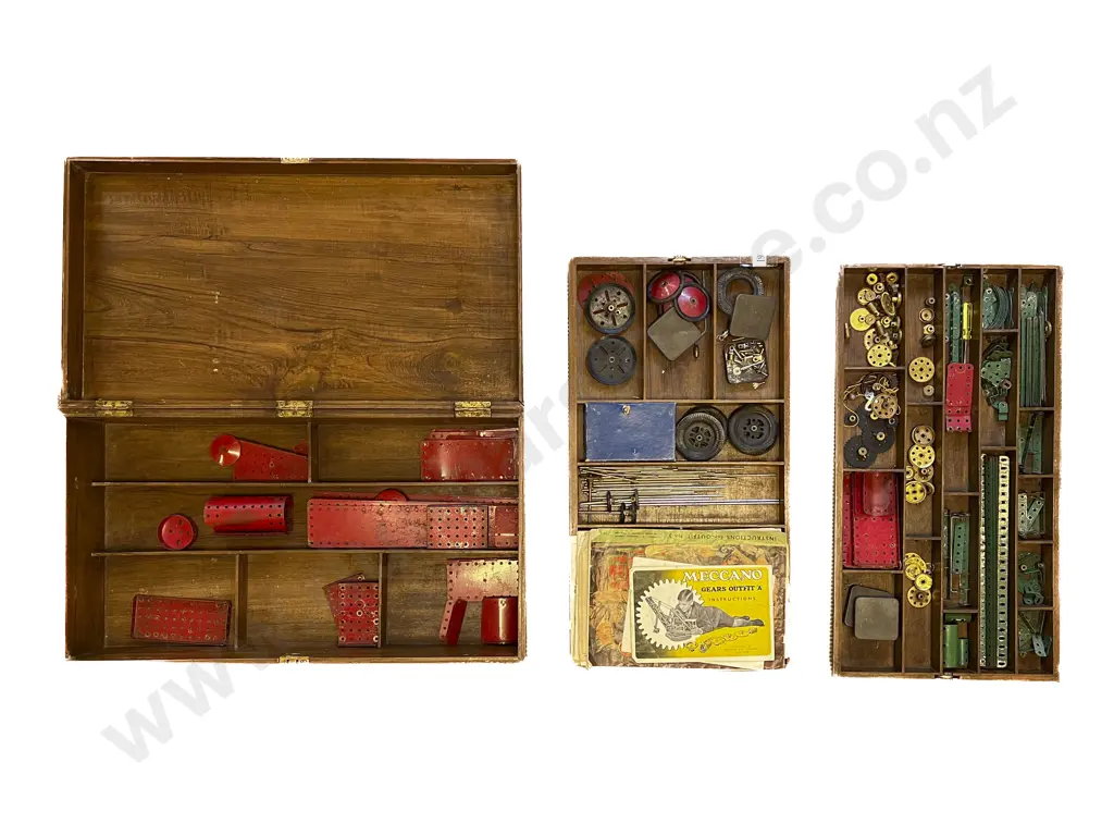 Vintage Wooden Box Meccano Image 1++