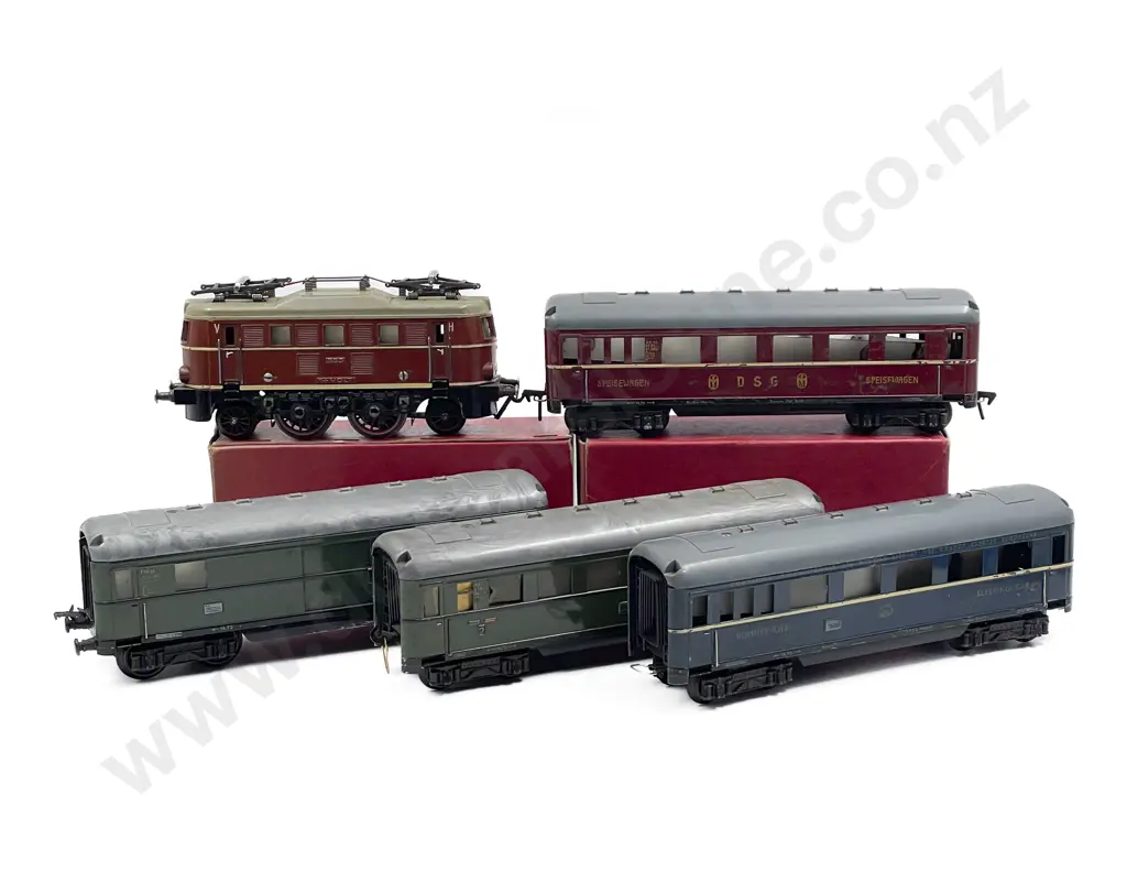 Fleischmann O Gauge Electric 2-4-2 Locomotive Image 1++