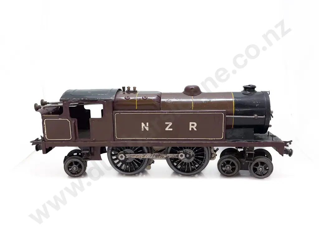 Hornby O Gauge Clockwork 4-4-2 Locomotive Image 1++