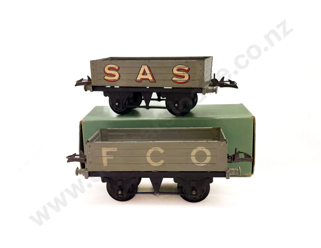 Hornby O Gauge Two Open Wagons SAS and FCO Image 1++