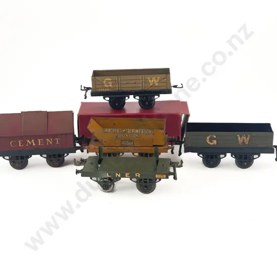 Hornby O Gauge Five Early Chassis Rolling Stock Wagons