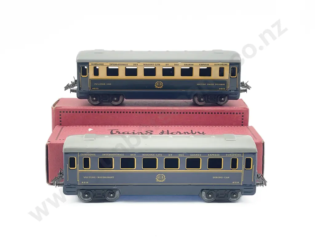 Hornby O Gauge French Boxed  Voiture Restaurant Vo OR and Voiture Pullman Vo OP Image 1++