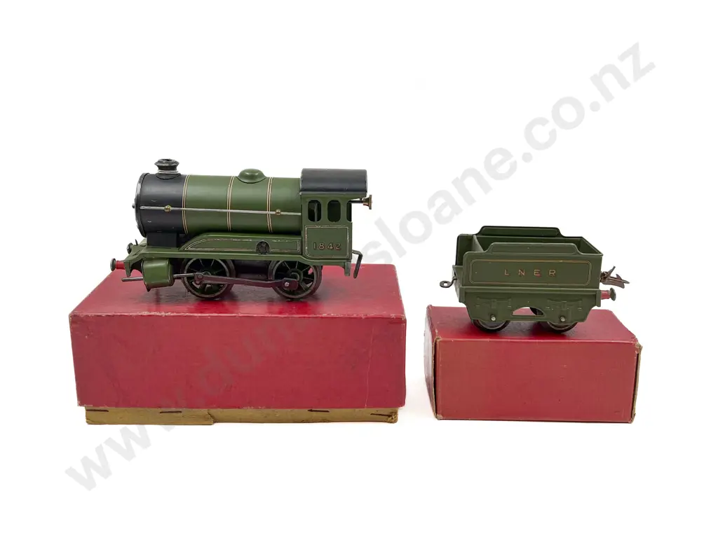 Hornby O Gauge Clockwork Boxed No501 Locomotive and Tender Image 1++