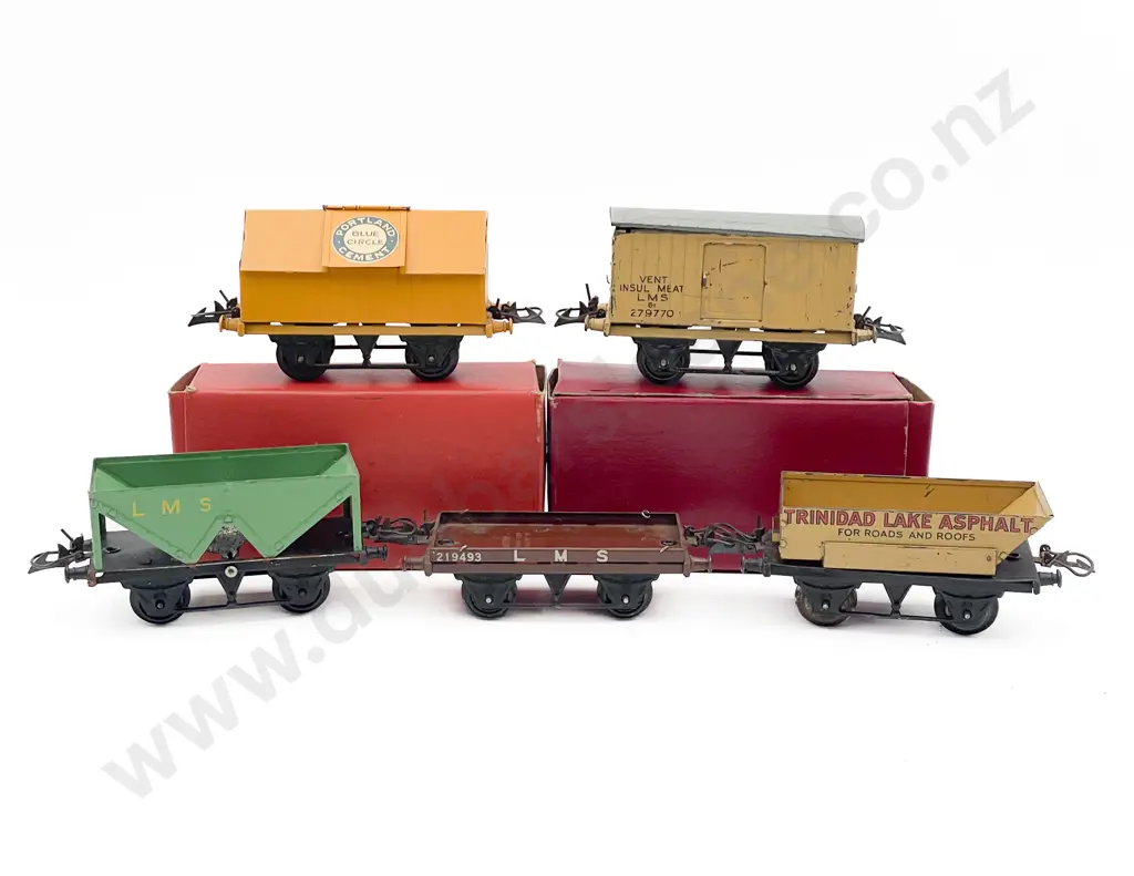 Five Hornby O Gauge Rolling Stock Image 1++