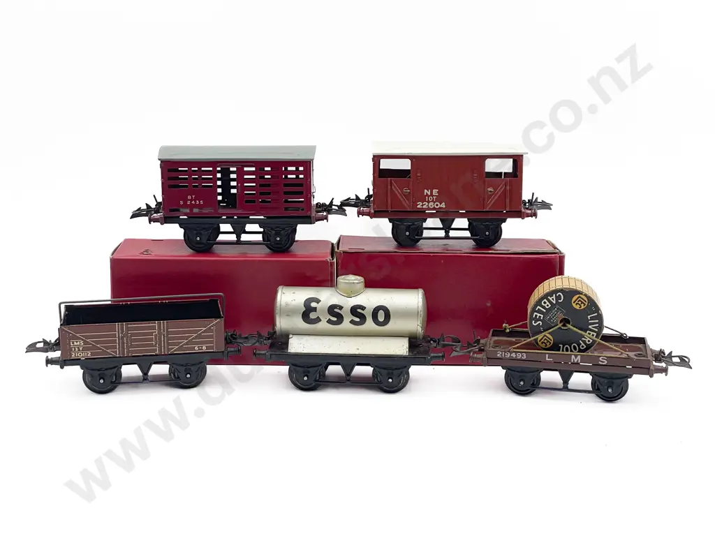 Five Hornby O Gauge Rolling Stock Image 1++