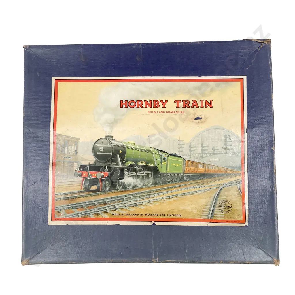 Hornby O Gauge Clockwork Boxed Tank Locomotive and Three Rolling Stock Image 1++