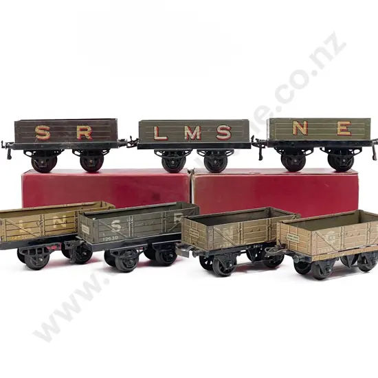Hornby O Gauge Seven No1 Open Goods Wagons on early chassis