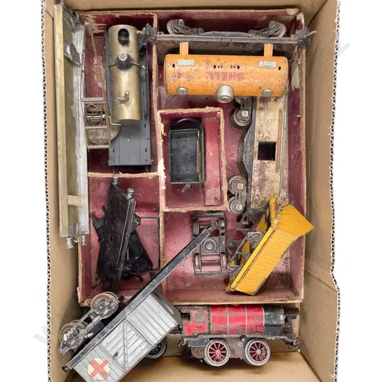 Box of Misc. Hornby O Gauge parts suitable for repairs