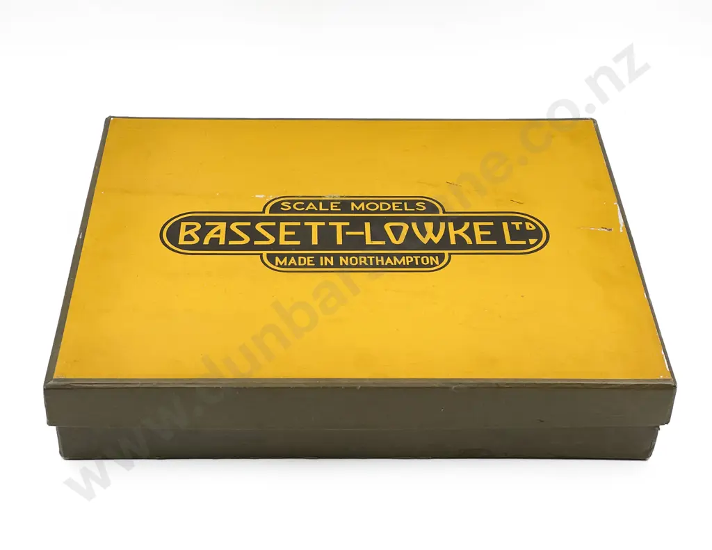 Bassett-Lowke O Gauge Boxed Electric 'Prince Charles' Passenger Train Set 754/6 Image 1++