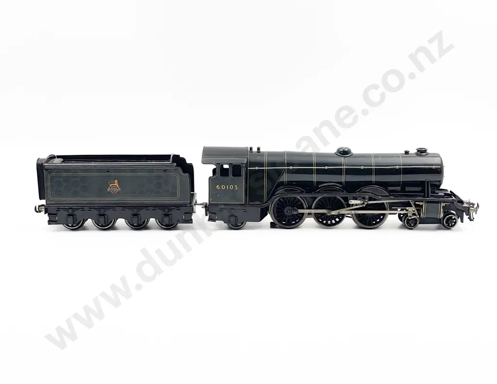 Bassett-Lowke O Gauge Electric Flying Scotsman Locomotive with 8-wheel Tender Image 1++