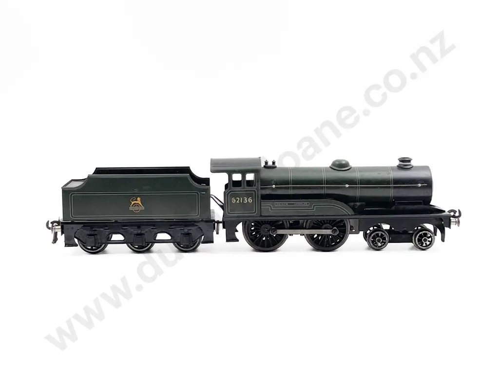 Bassett-Lowke O Gauge Electric Prince Charles Locomotive and 6-wheel Tender Image 1++