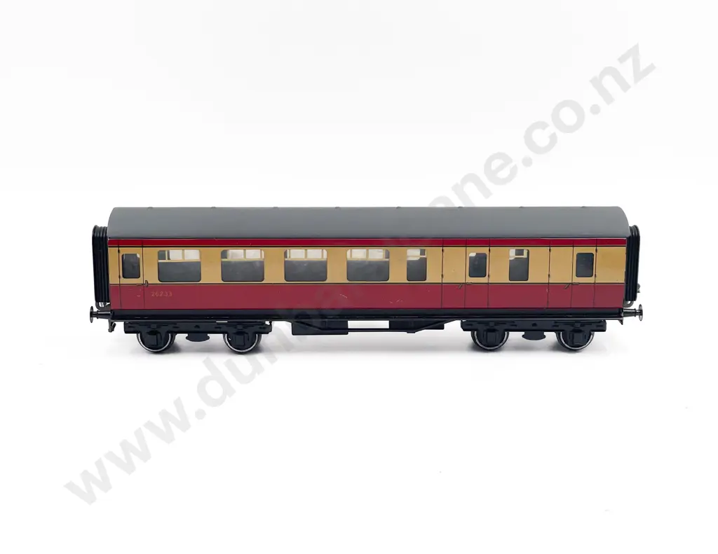 Boxed Bassett-Lowke BR Coach 112/0 3rd Brake End Image 1++