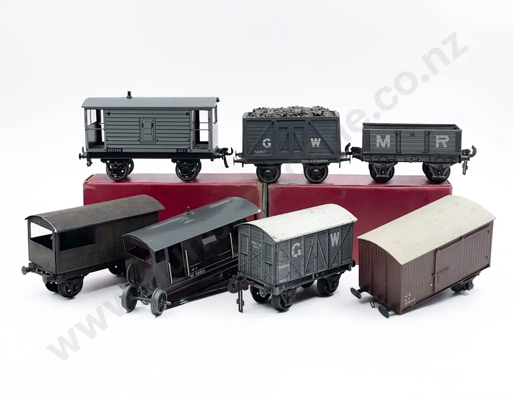 Two Kit Set/Scratch Built Electric Locomotives Image 1++