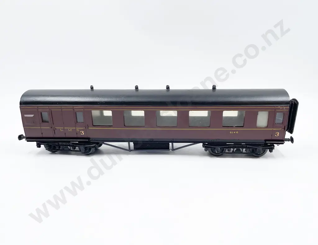 Leeds O Gauge Composite Coach Image 1++