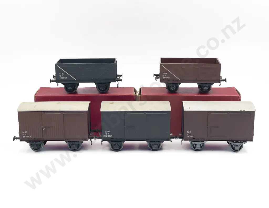 Leeds O Gauge Five Rolling Stock Wagons Image 1++