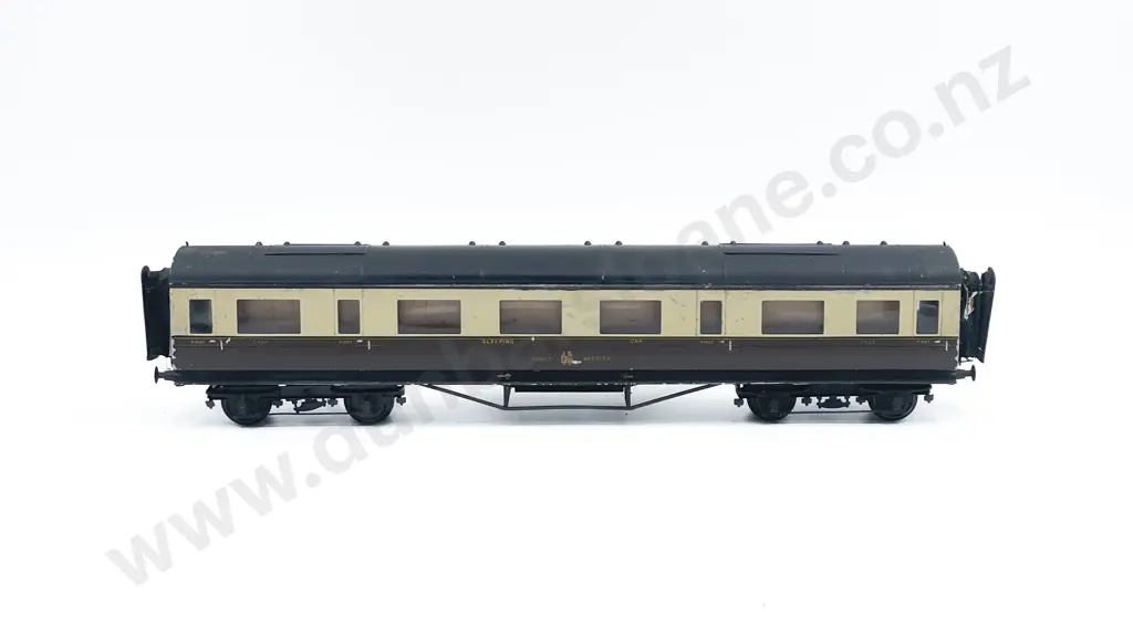 Exley O Gauge Type K6 Coach Image 1++