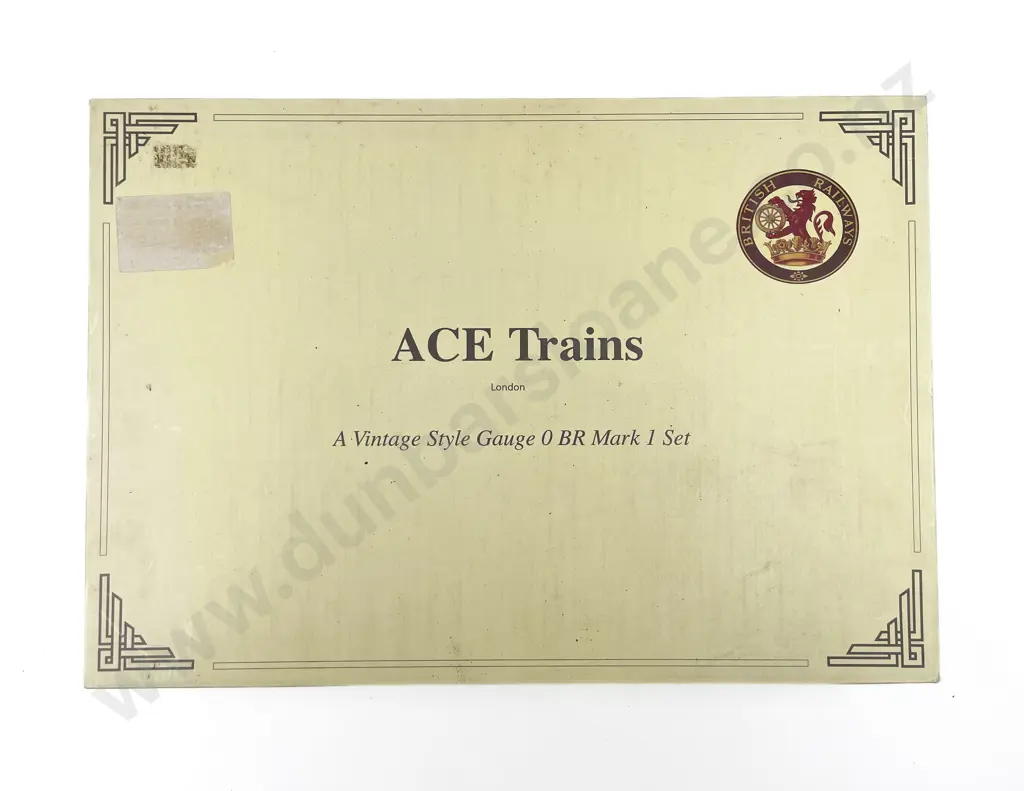 Boxed As New Ace Trains O Gauge Vintage Style BR Mark 1 Set Image 1++