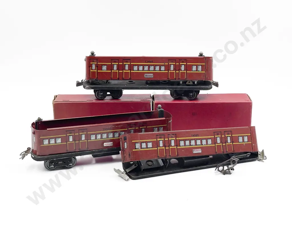 Three Ferris (Made in Australia) Coaches Image 1++