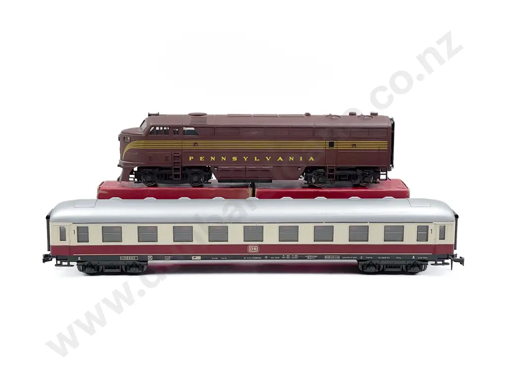 Lima O Gauge Part Boxed Electric 0-6-0 Locomotive and Tender Image 1++