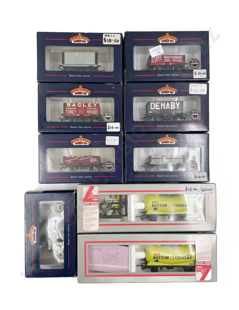 Boxed Bachman and Lima HO Gauge Nine Rolling Stock Wagons Image 1++