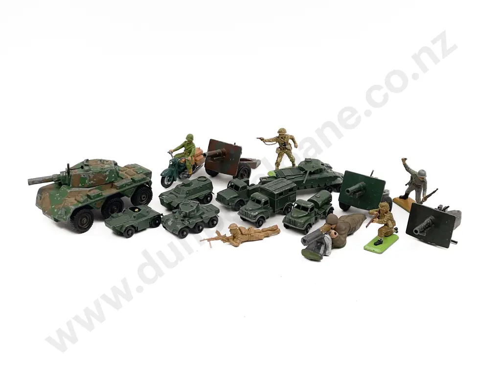 Matchbox and Various Manufacture Military Vehicles and Britains figures Image 1++