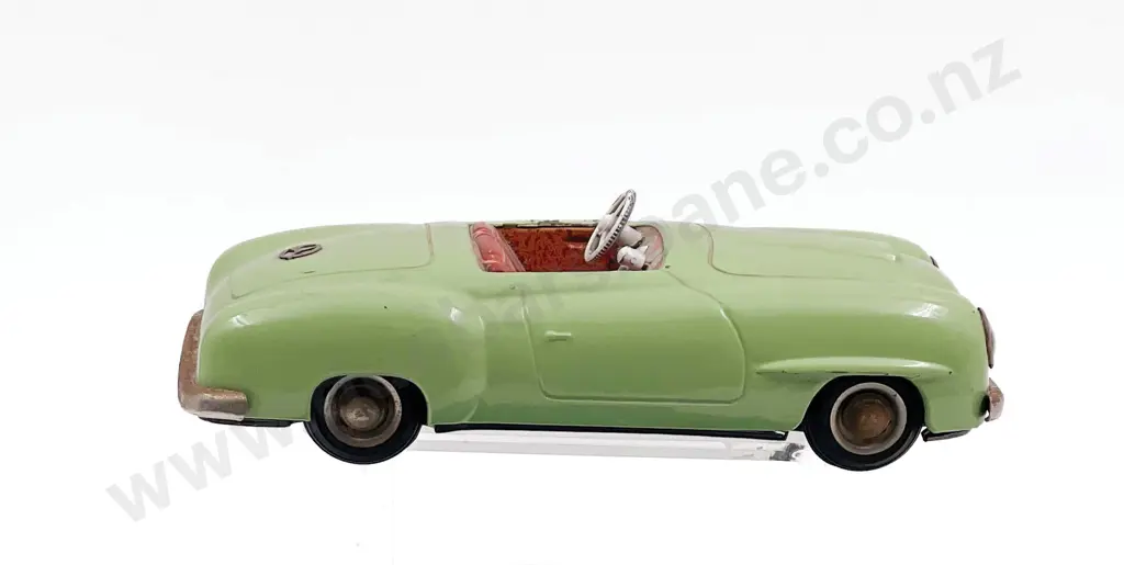 JNF Gigant German Clockwork Touring Car Image 1++