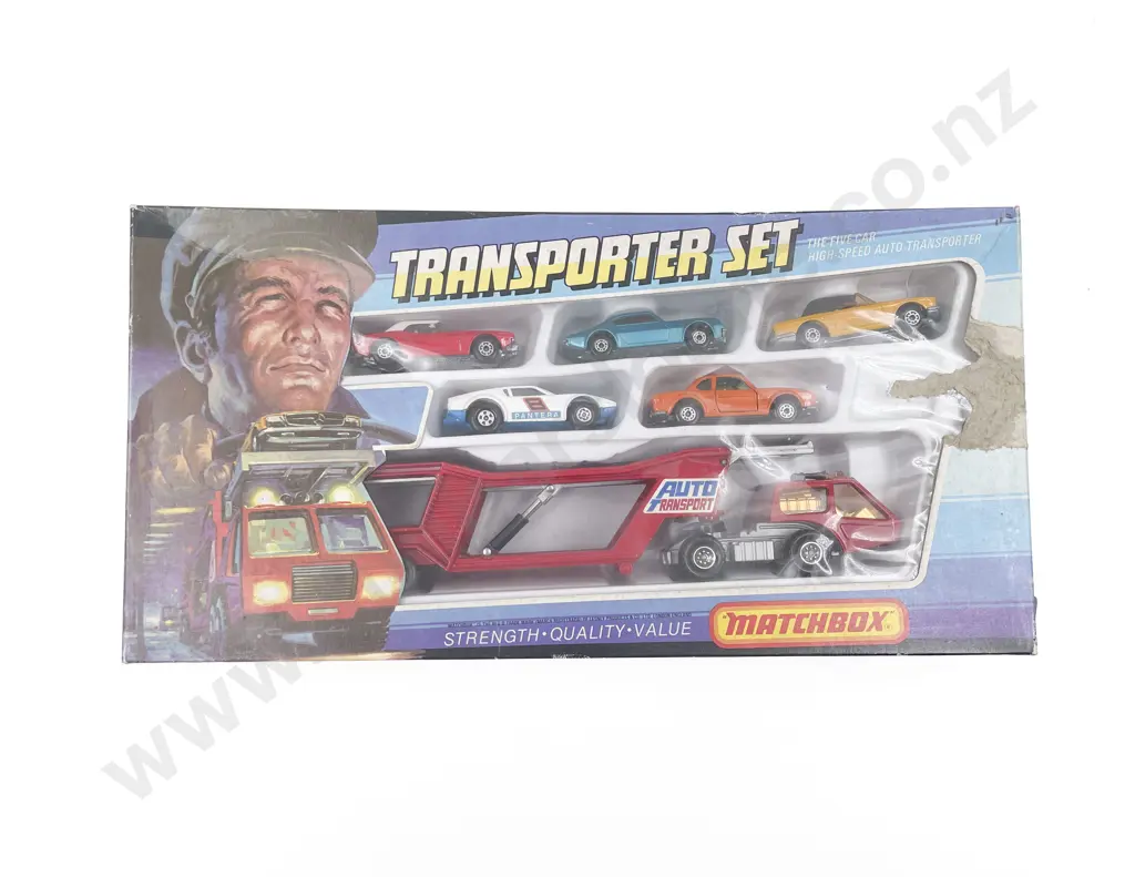 Matchbox C1975 Boxed Gift Set G-15 Transporter Set Image 1++