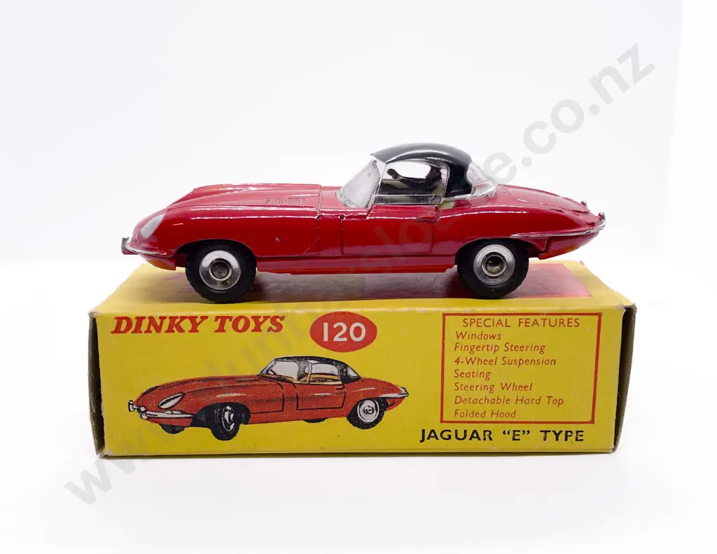 Boxed Dinky 120 Image 1++