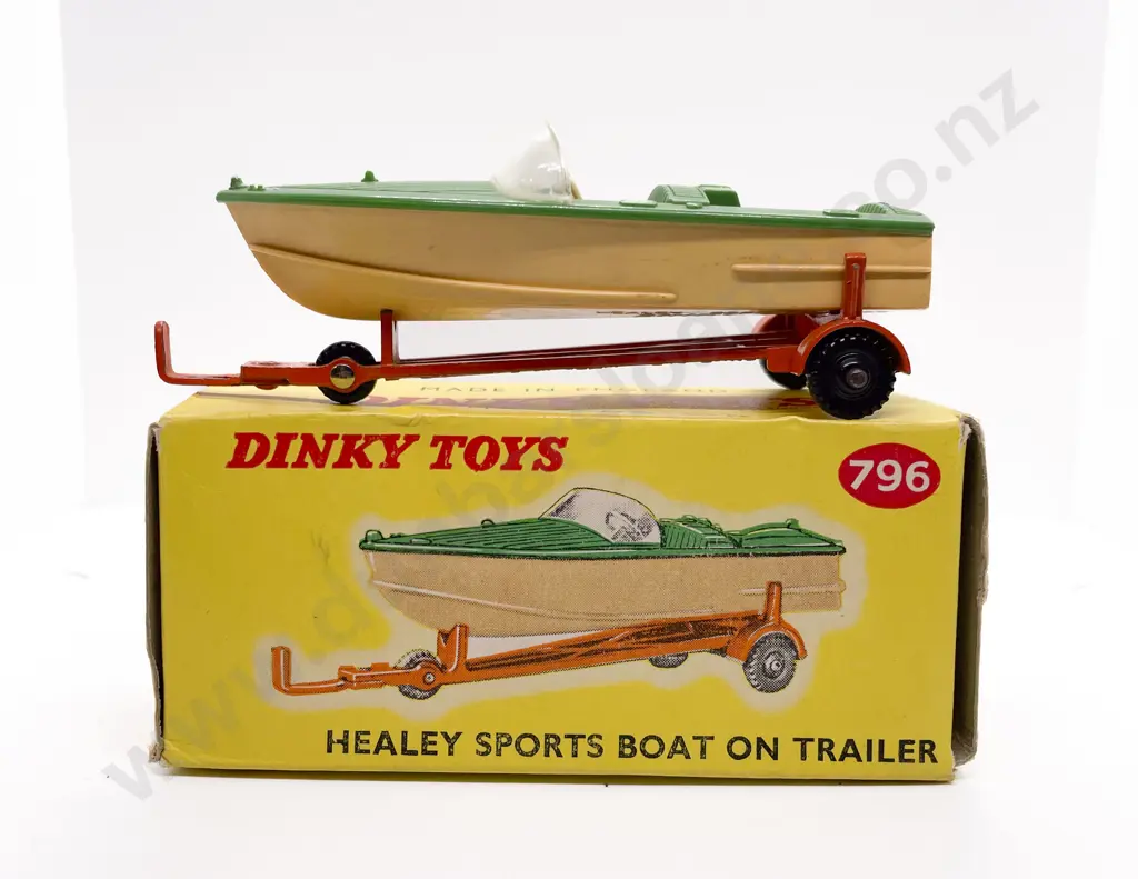 Boxed Dinky 796 Image 1++