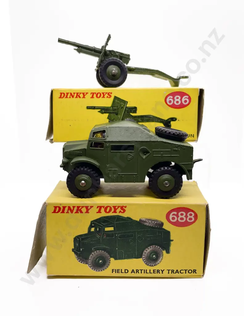 Boxed Dinky 688 and 686 Image 1++