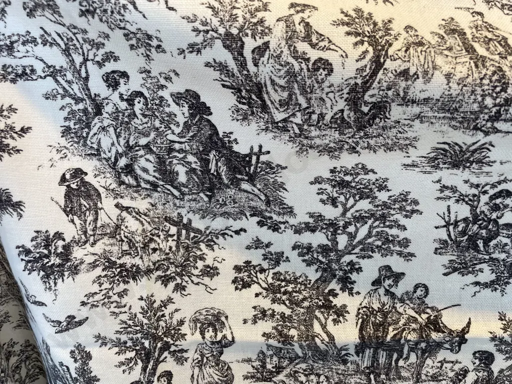 Rustic Life Toile Image 1++