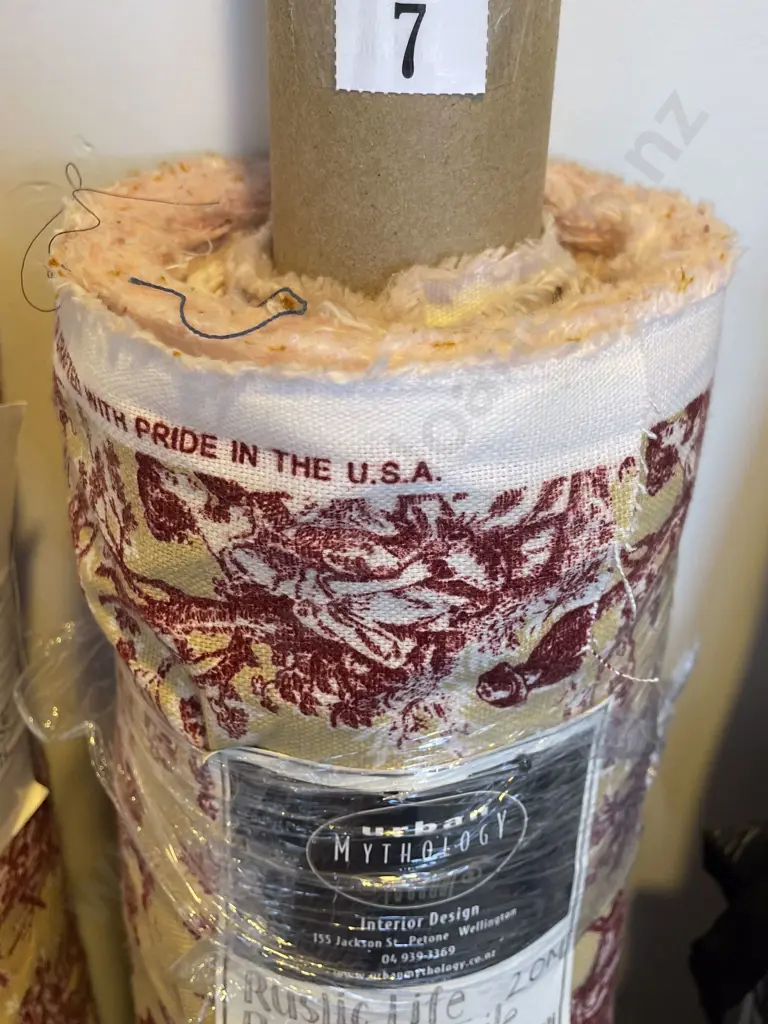 Red and Gold Rustic Life Toile Image 1++
