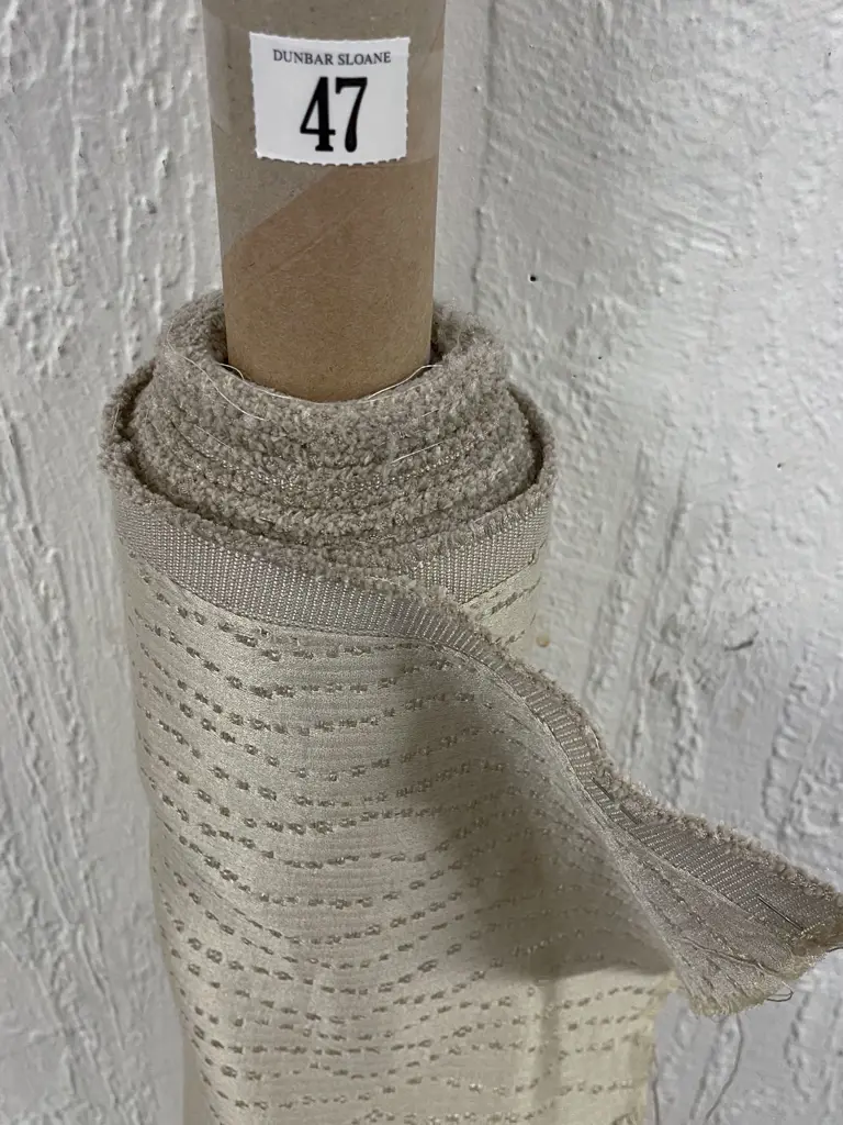 Beige Potted Wave Image 1++