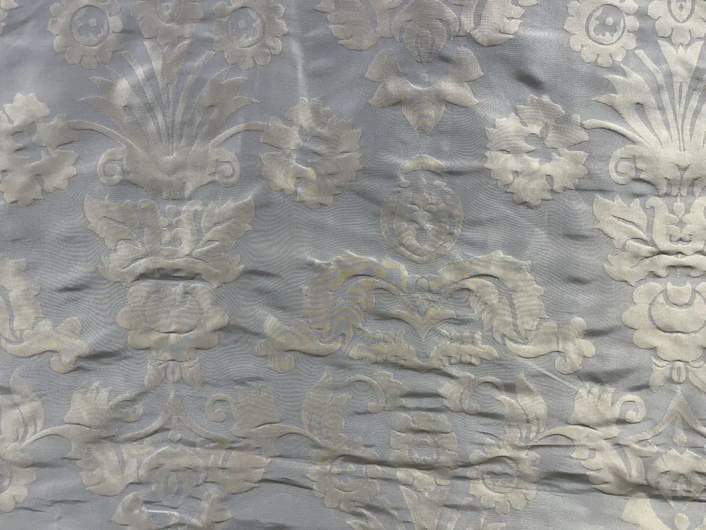 Guardsman Silk Image 1++