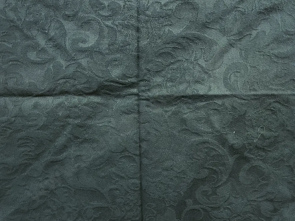 Tennyson Damask Forest Image 1++