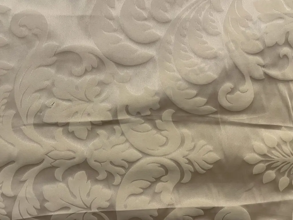 Royal Bloom Beige Damask Image 1++