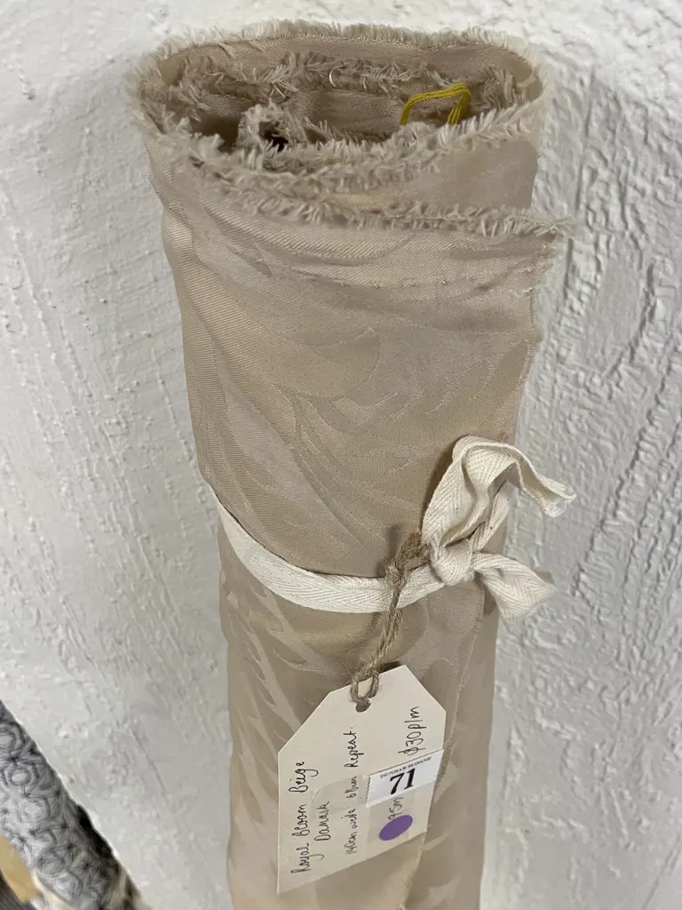 Royal Bloom Beige Damask Image 1++