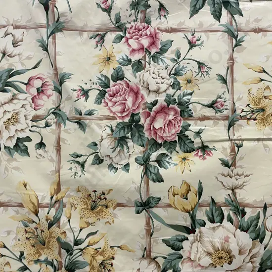 Chesterfield by Raman "Rose/Lily"