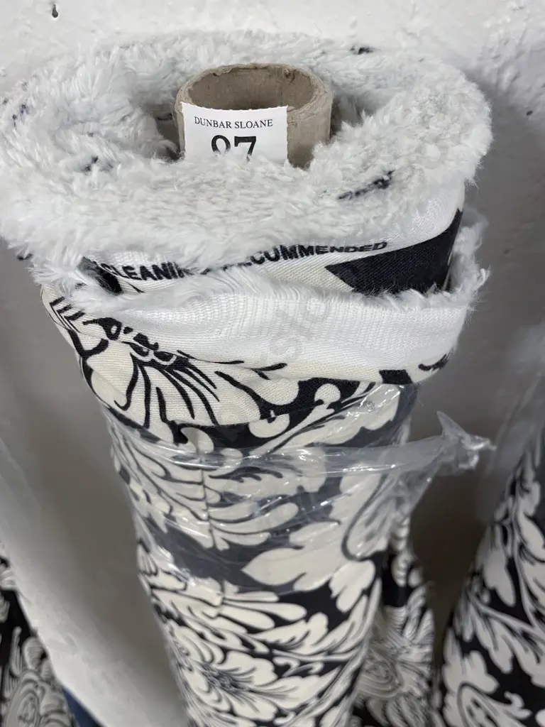 Waverly Duchess Damask Image 1++