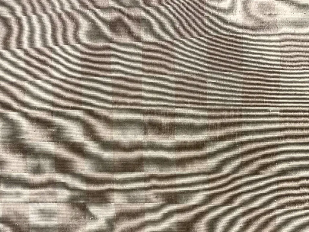 Pink/Beige Silk Check Image 1++