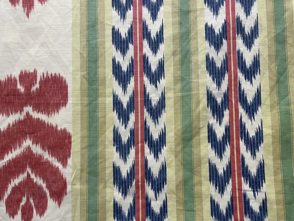 Summer Ikat Image 1++