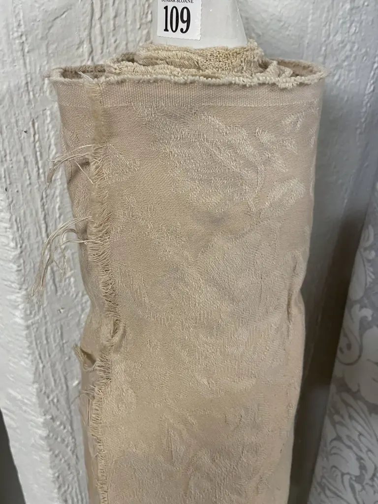 French Damask Mocha Image 1++