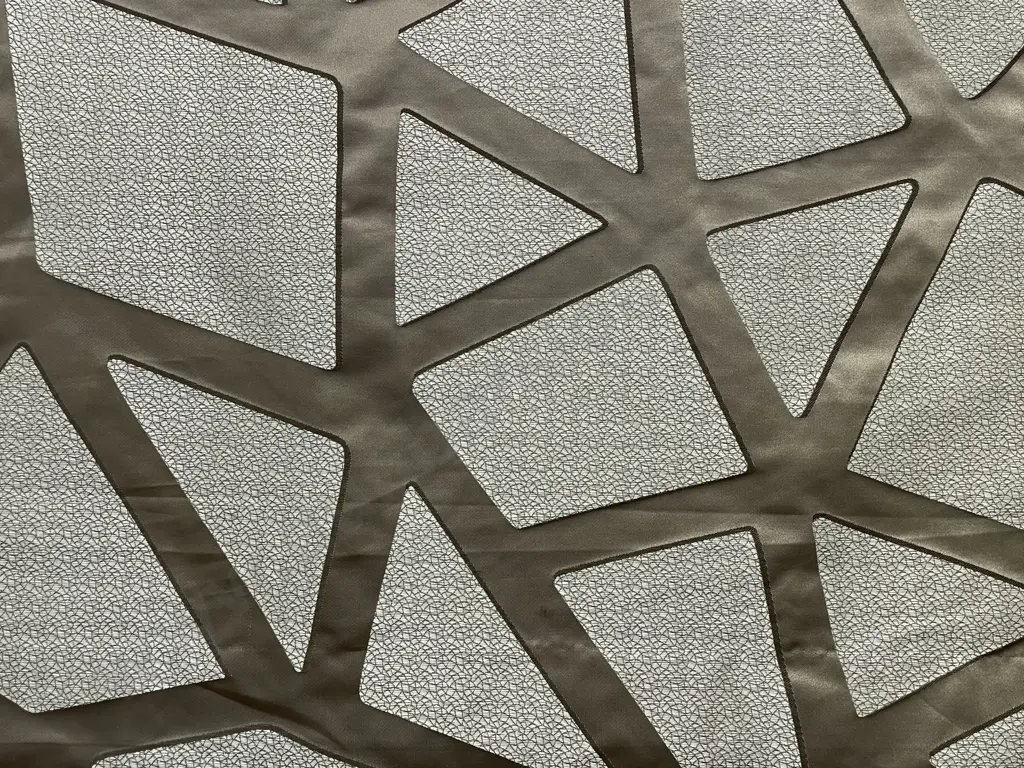 Silk Display Drop Image 1++