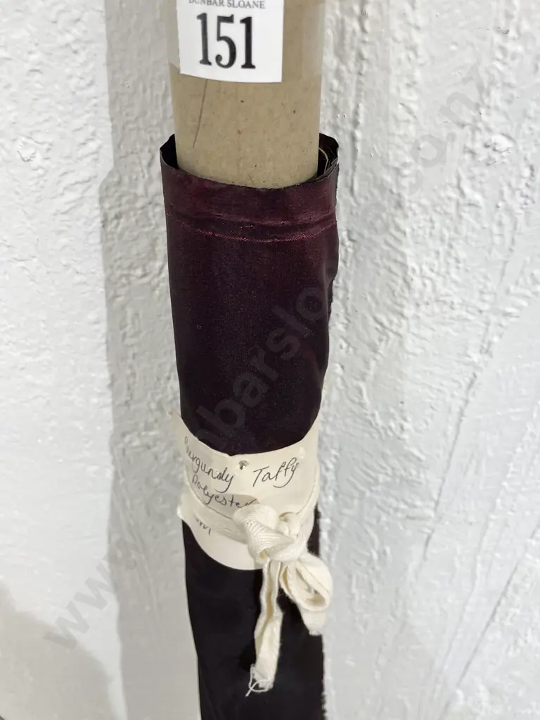 Tafetta "Burgundy" Image 1++
