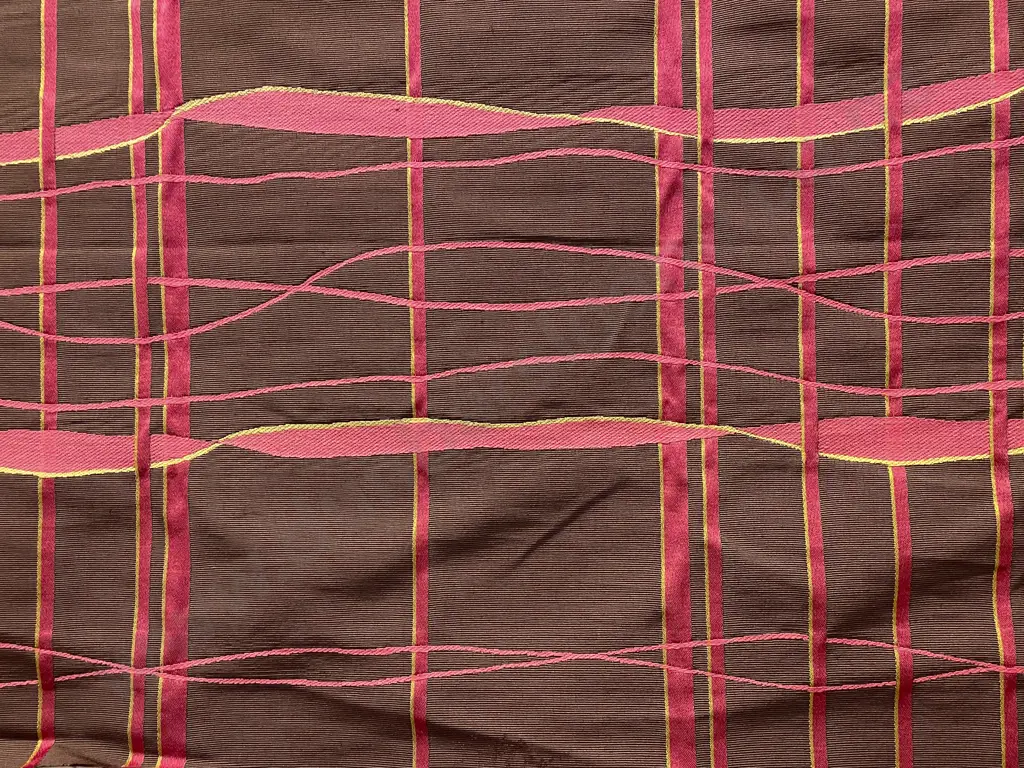 Pink/Mauve Check Image 1++