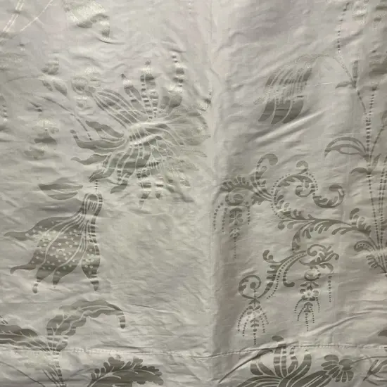 Italian Silk Display Drop