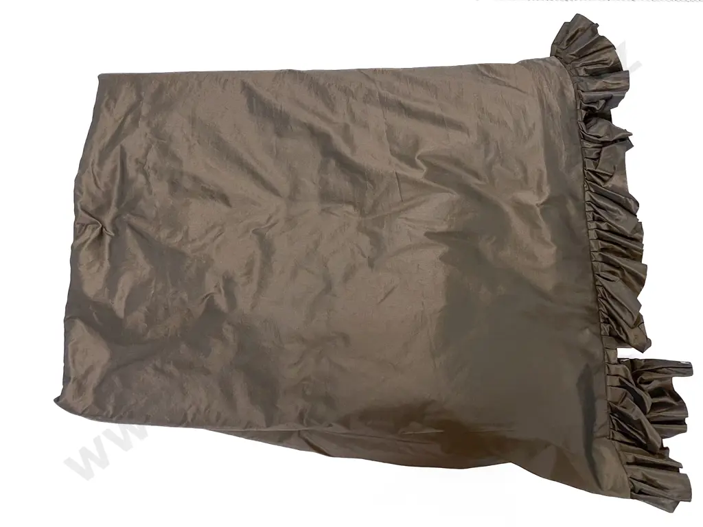 Display Curtain Image 1++
